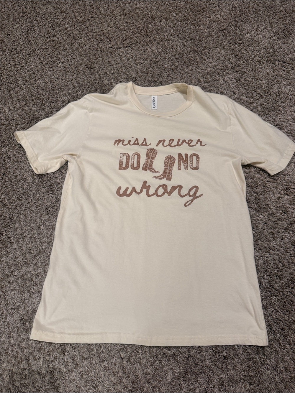 Graphic Tee - "Miss Never Do No Wrong" Cream T-Shirt